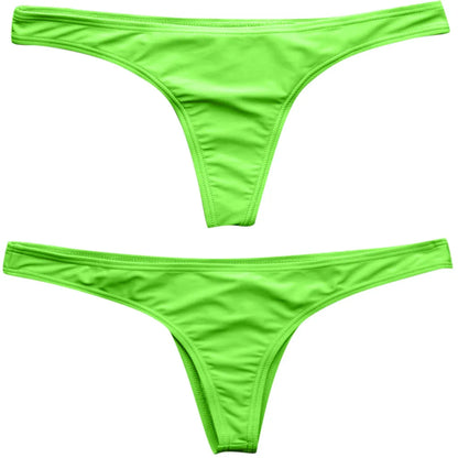 Bienvenue dans notre boutique en ligne, découvrez un bas de maillot de bain femme 1 pièce d'un vert lime vibrant, conçu pour toutes les morphologies et affiché contre un fond blanc par BREEZE BEEZ.