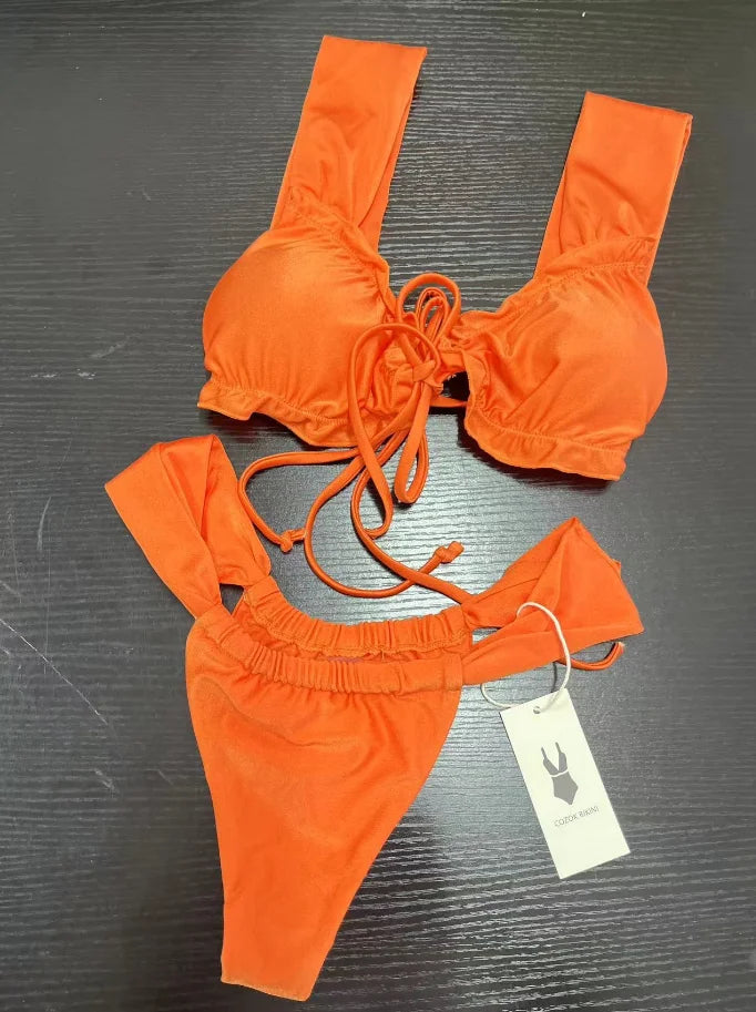 Bienvenue dans notre boutique en ligne, découvrez nos collections variées, notamment ce Maillot de Bain 2 Pièces Bikini Orange de la marque BREEZE BEEZ avec les détails de li.